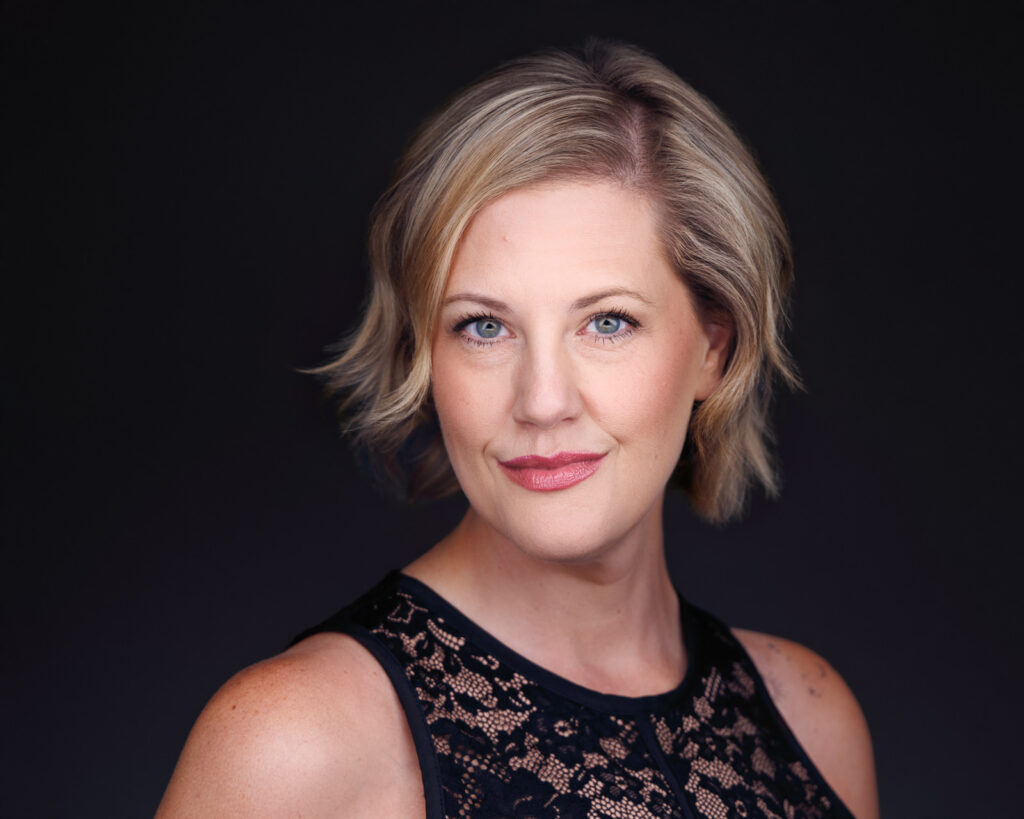 Headshot, headshots, high-end, modern, branding, business, corporate, personal branding, portrait, professional