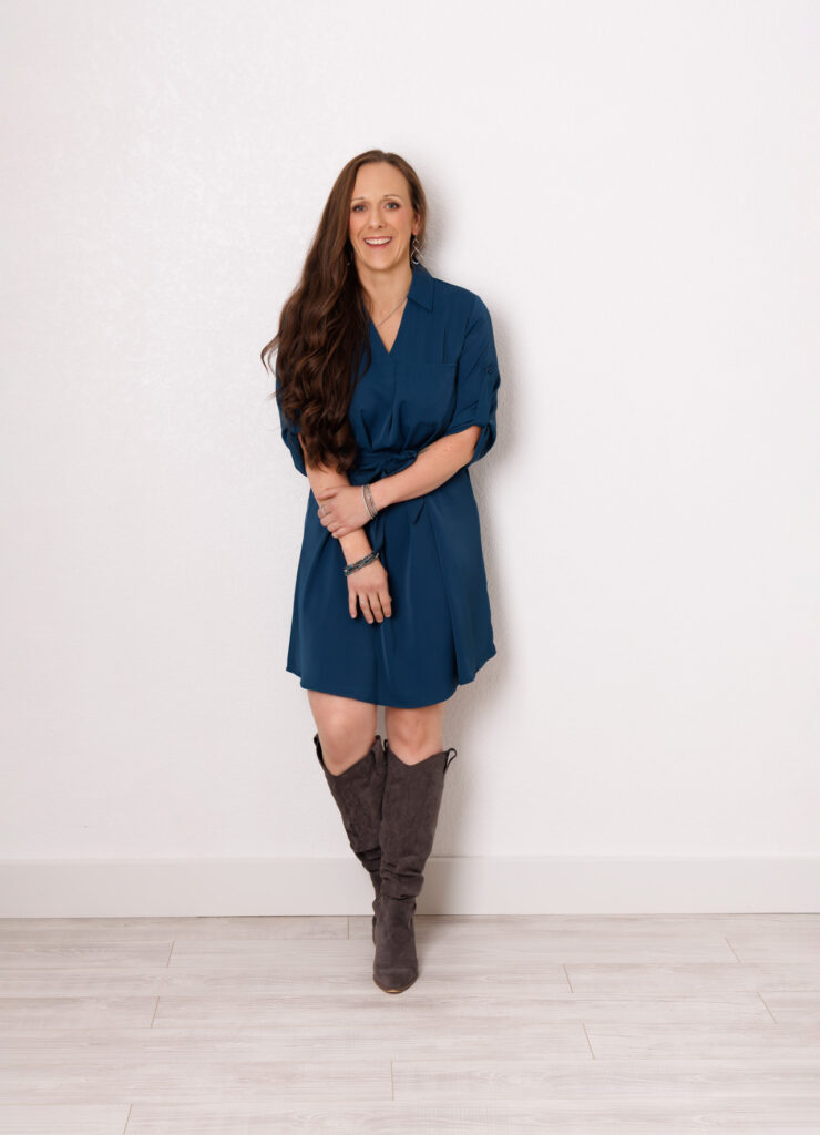 The 40 over 40 Project; Beauty; Empowering; women; Wichita; ICT; Kansas; KS; Photography; Photographer; Orange Sun Studio; Yvette van Teeffelen; Empowered; Women supporting women; Strong; Branding; Headshot; Tabitha Van Hazel