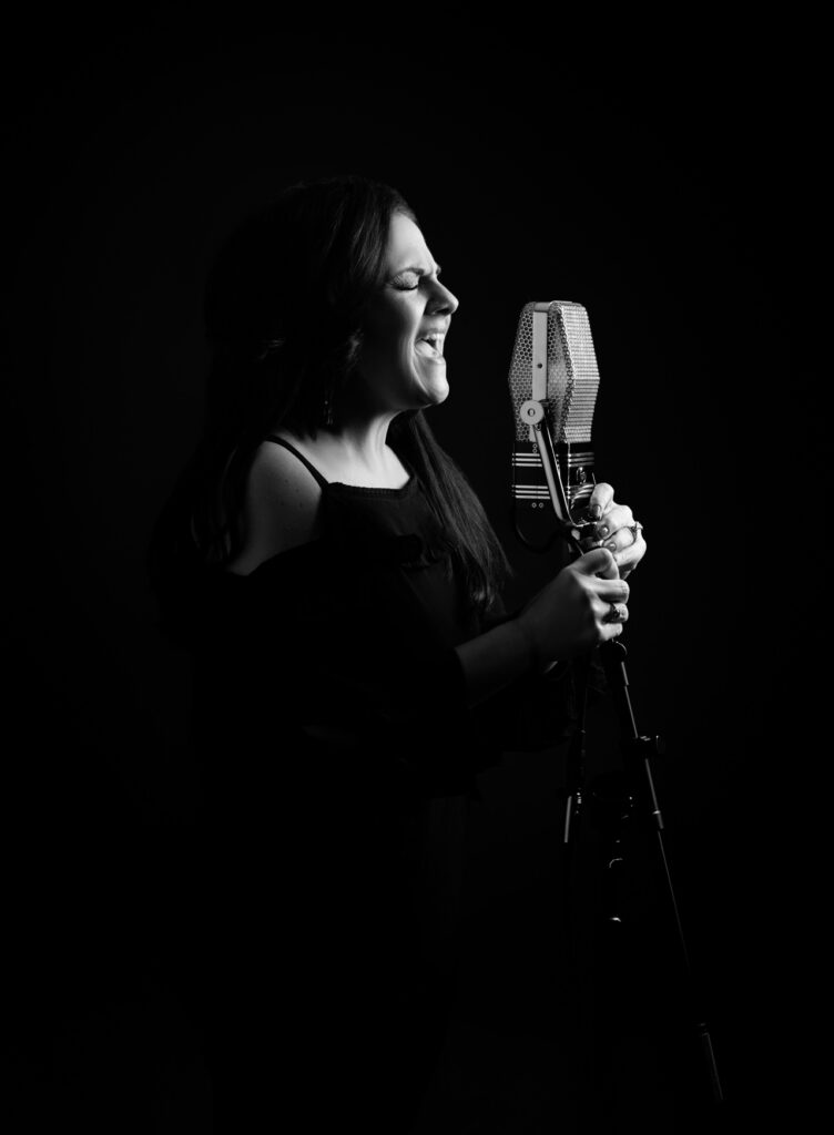 The 40 over 40 Project; Beauty; Empowering; women; Wichita; ICT; Kansas; KS; Photography; Photographer; Orange Sun Studio; Yvette van Teeffelen; Empowered; Women supporting women; Strong; Branding; Headshot; Amber Betzen