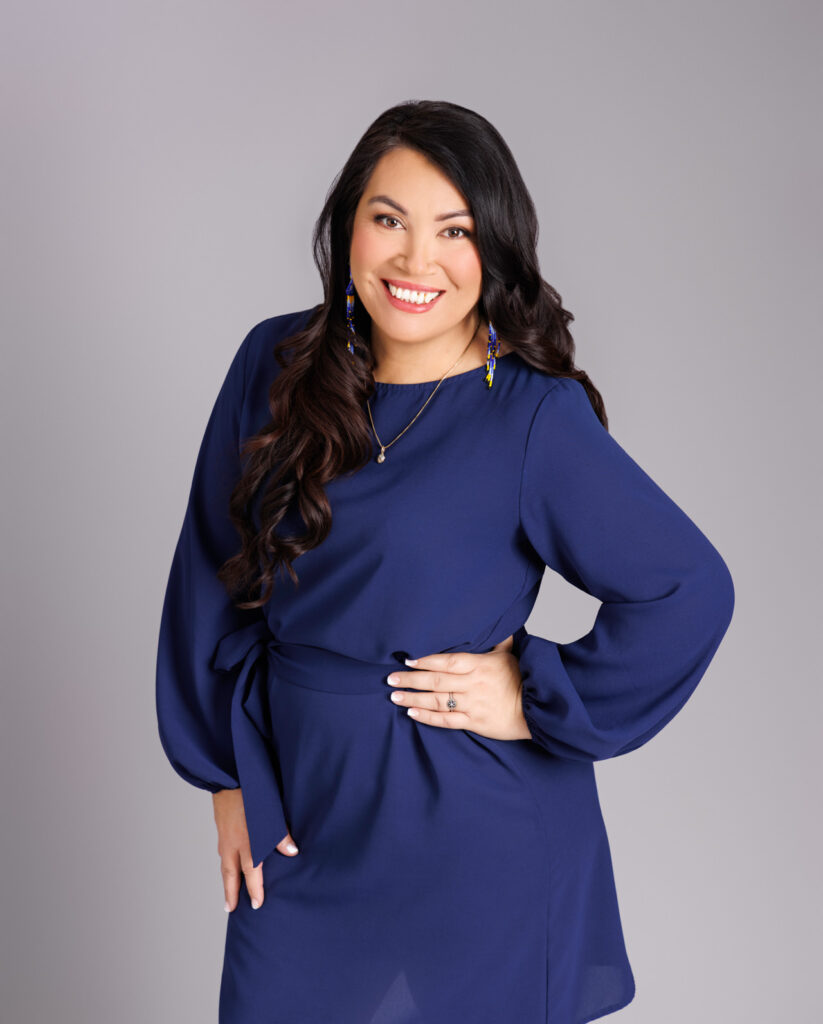 The 40 over 40 Project; Beauty; Empowering; women; Wichita; ICT; Kansas; KS; Photography; Photographer; Orange Sun Studio; Yvette van Teeffelen; Empowered; Women supporting women; Strong; Branding; Headshot; Yeni Silva