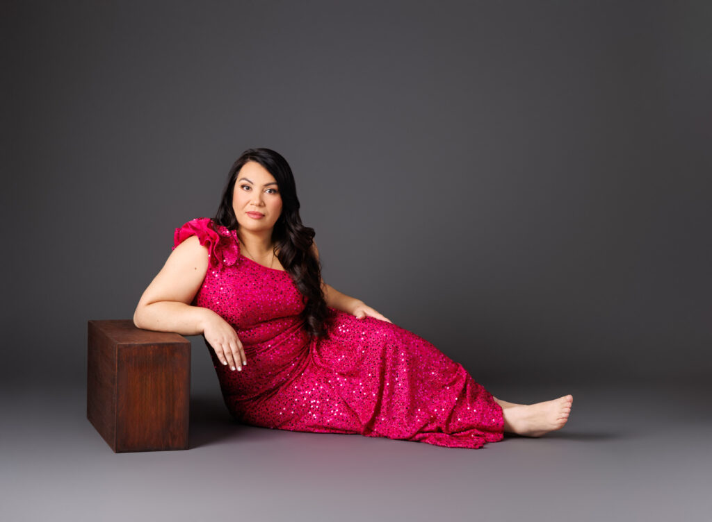 The 40 over 40 Project; Beauty; Empowering; women; Wichita; ICT; Kansas; KS; Photography; Photographer; Orange Sun Studio; Yvette van Teeffelen; Empowered; Women supporting women; Strong; Branding; Headshot; Yeni Silva